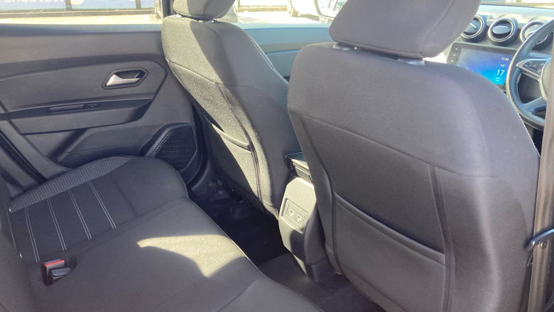 Dacia Duster 1.3 TCe 130 Prestige 5dr Petrol Estate